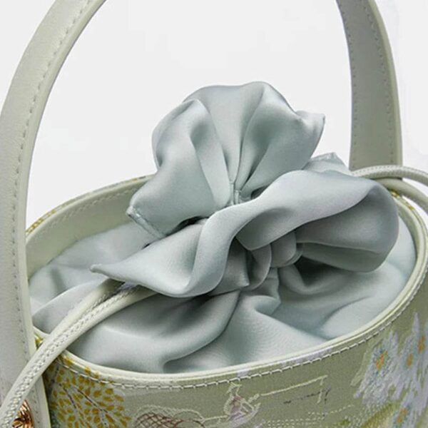 14_Chinese_Painting_Mulberry_Silk_Bucket_Designer_Handbag_P17061805.jpg 14_Chinese_Painting_Mulberry_Silk_Bucket_Designer_Handbag_P17061805.jpg