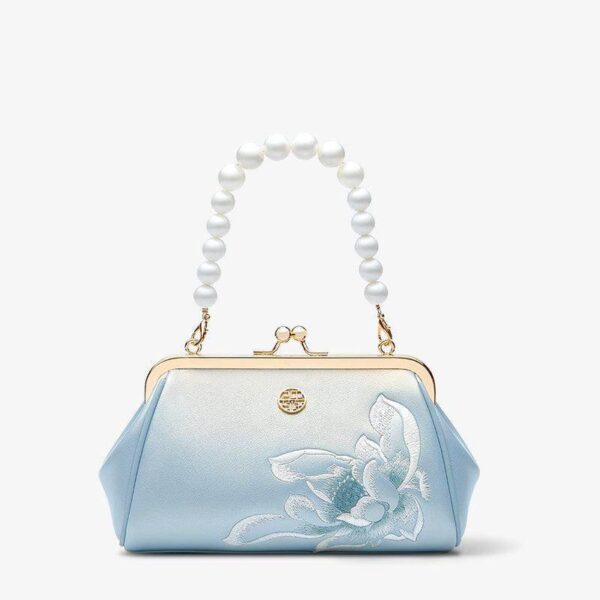 Embroidery_Leather_Chain_Kiss_Lock_Clutch_Bag_Lotus_Pearl_-_SinoCultural-2471397.jpg Embroidery_Leather_Chain_Kiss_Lock_Clutch_Bag_Lotus_Pearl_-_SinoCultural-2471397.jpg
