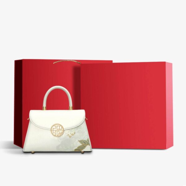 Embroidery_Leather_Crossbody_Handbag_Hibiscus_with_Pendant_-_SinoCultural-2472603.jpg Embroidery_Leather_Crossbody_Handbag_Hibiscus_with_Pendant_-_SinoCultural-2472603.jpg