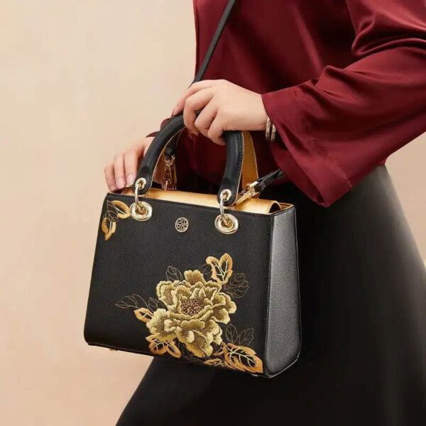 Embroidery_Leather_Lady_Luxury_Black_HandBag_Royal_Gold_Peony_-_SinoCultural-2473899.jpg Embroidery_Leather_Lady_Luxury_Black_HandBag_Royal_Gold_Peony_-_SinoCultural-2473899.jpg