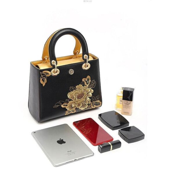 Embroidery_Leather_Lady_Luxury_Black_HandBag_Royal_Gold_Peony_-_SinoCultural-2473973.jpg Embroidery_Leather_Lady_Luxury_Black_HandBag_Royal_Gold_Peony_-_SinoCultural-2473973.jpg
