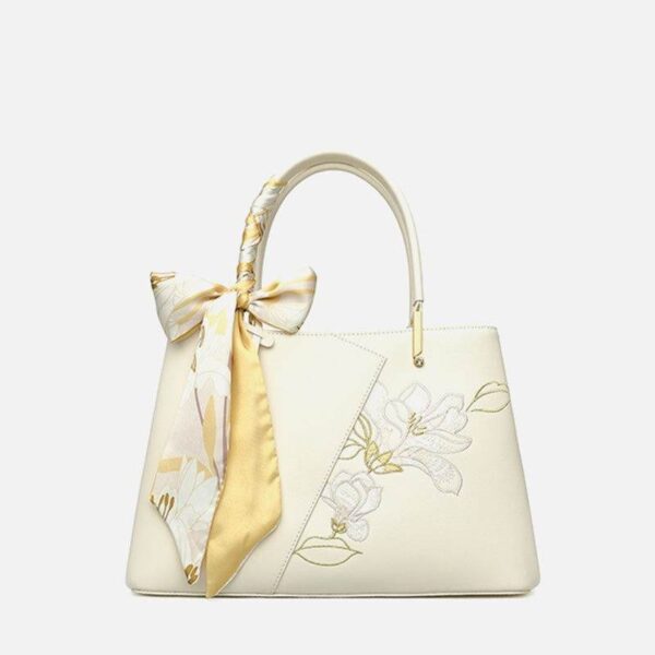Embroidery_Leather_Magnolia_Leather_Tote_Bag_-_SinoCultural-2474056.jpg Embroidery_Leather_Magnolia_Leather_Tote_Bag_-_SinoCultural-2474056.jpg