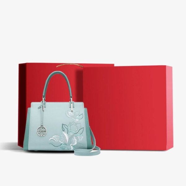 Embroidery_Leather_Magnolia_Women_s_Crossbody_Tote_Bag_-_SinoCultural-120335-19.jpg Embroidery_Leather_Magnolia_Women_s_Crossbody_Tote_Bag_-_SinoCultural-120335-19.jpg