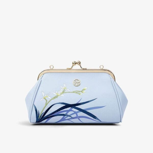 Embroidery_Leather_Pearl_Chain_Kiss_Lock_Clutch_Handbag_Orchid_-_SinoCultural-2474469.jpg Embroidery_Leather_Pearl_Chain_Kiss_Lock_Clutch_Handbag_Orchid_-_SinoCultural-2474469.jpg