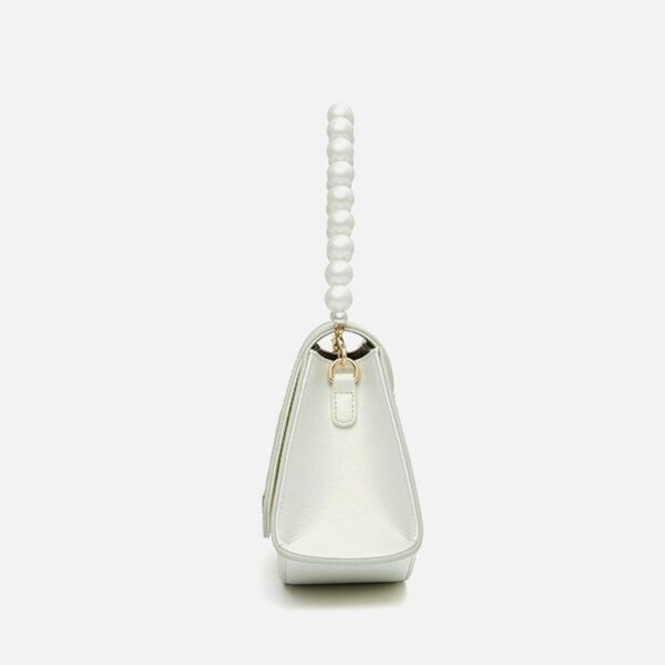 Embroidery_Leather_Vintage_White_Lotus_Handbag_with_Pendant_-_SinoCultural-2476579.jpg Embroidery_Leather_Vintage_White_Lotus_Handbag_with_Pendant_-_SinoCultural-2476579.jpg