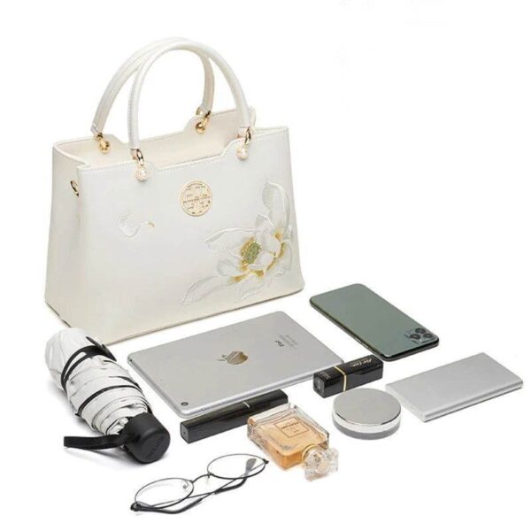 Embroidery_Leather_White_Lotus_Tote_Bag_-_SinoCultural-2476821.jpg Embroidery_Leather_White_Lotus_Tote_Bag_-_SinoCultural-2476821.jpg
