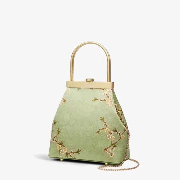 Mulberry_Silk_Luxury_Light_Green_Kiss_Lock_Clutch_Bag_-_SinoCultural-2481850.jpg Mulberry_Silk_Luxury_Light_Green_Kiss_Lock_Clutch_Bag_-_SinoCultural-2481850.jpg