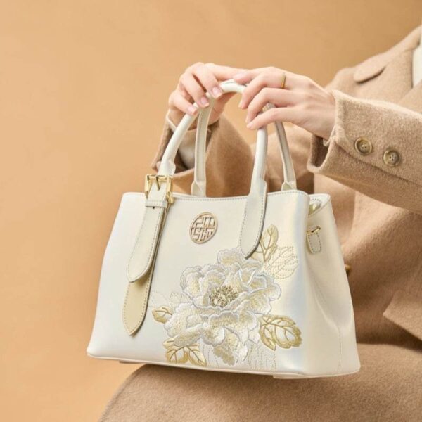 P120436_8.jpg P120436_8.jpg