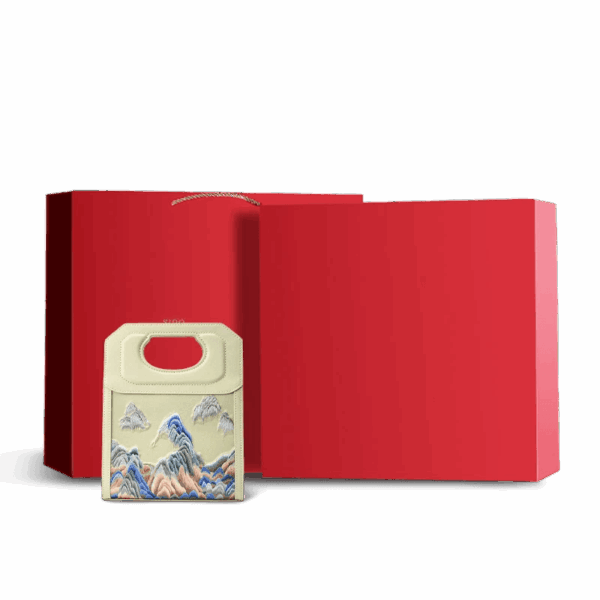chinoiserie-mountains-embroiled-handle-bag-gift-box.png chinoiserie-mountains-embroiled-handle-bag-gift-box.png