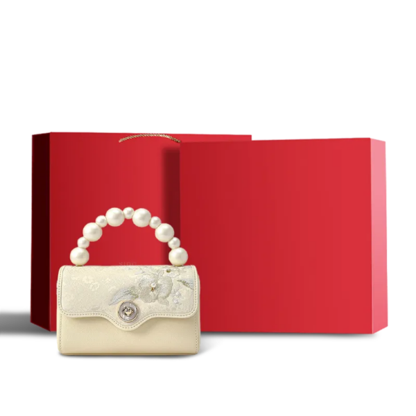 orchid-butterfly-handbag-red-gift-box.png orchid-butterfly-handbag-red-gift-box.png