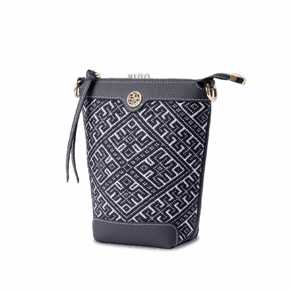 zhuang-brocade-flying-swallow-bucket-crossbody-bag-side-view.png zhuang-brocade-flying-swallow-bucket-crossbody-bag-side-view.png