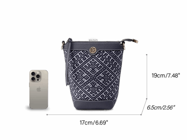 zhuang-brocade-flying-swallow-leather-bucket-crossbody-bag-dimensions-diagram_2613f2b4-047d-4e04-bf66-ccb8214bb245.png zhuang-brocade-flying-swallow-leather-bucket-crossbody-bag-dimensions-diagram_2613f2b4-047d-4e04-bf66-ccb8214bb245.png